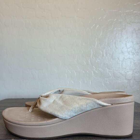 Vionic Arabella Metallic Wedge Sandals Champagne Size Womens 10 Comfort Orthotic - Picture 3 of 11